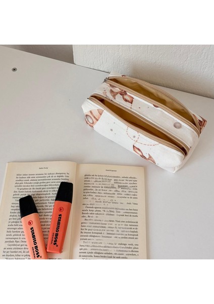 Iki Bölmeli Uzay Temalı Kumaş Kalemlik – Erkek Çocuk ve Gençler Için modelleri