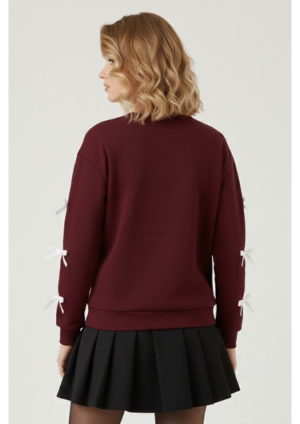 Kurdele Detaylı Kadın Bisiklet Yaka Sweatshirt Şık ve Rahat Oversize Model modelleri