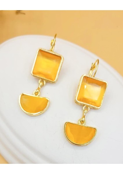 Sarı Kedi Gözü Sıvama Altın Kaplama Iki Geometrik Şekilli Küpe