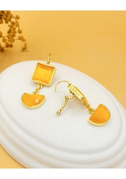 Sarı Kedi Gözü Sıvama Altın Kaplama Iki Geometrik Şekilli Küpe modelleri