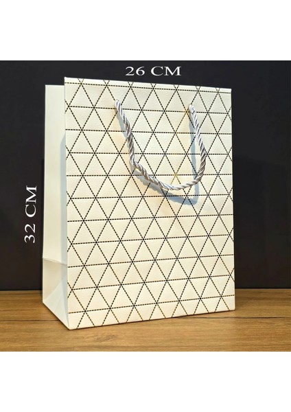 Pilelistore Büyük Boy Beyaz Desenli Hediye Çantası