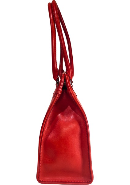 Kadın Handmade Deri Çıt Çıt Kapamalı Logo Detaylı El Ve Omuz Çantası ARMO modelleri