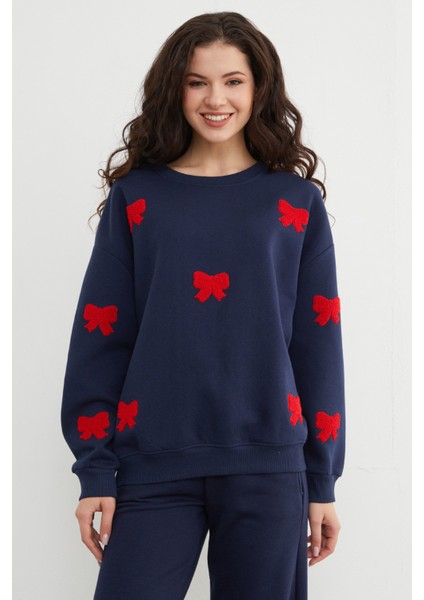 3 Iplik Fiyonk Nakışlı Oversize Sweatshirt