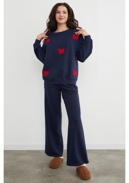 3 Iplik Fiyonk Nakışlı Oversize Sweatshirt fiyatları