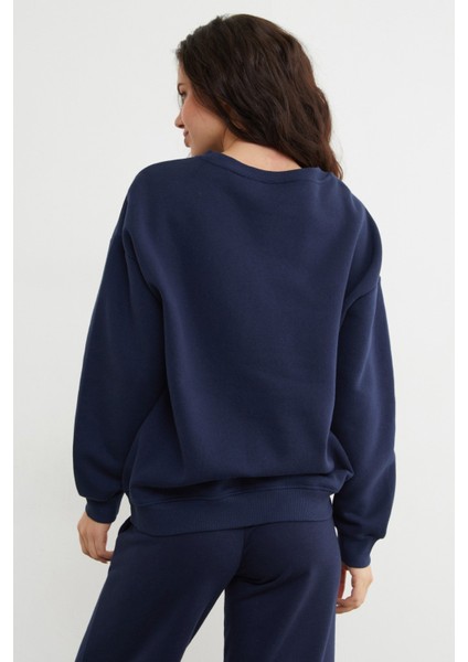 3 Iplik Fiyonk Nakışlı Oversize Sweatshirt