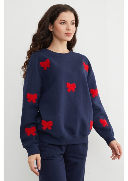 3 Iplik Fiyonk Nakışlı Oversize Sweatshirt