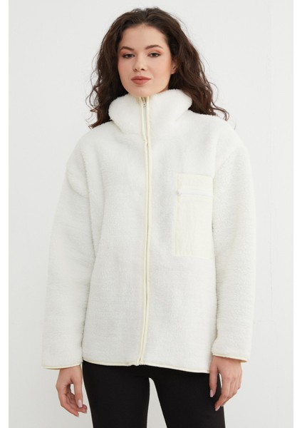 Fermuarlı Tek Cepli Dik Yaka Pelüş Mont