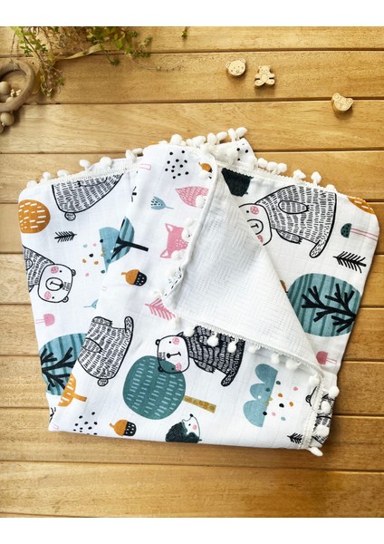 Ön Tarafı Müslin Arka Tarafı Vafıl Kumaş Kenarları Ponponlu Ayıcık Desenli Çift Katlı Battaniye