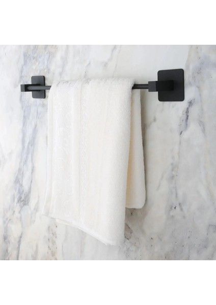 Kendiliğinden Yapışkanlı Siyah Çubuk Havluluk fırsatları