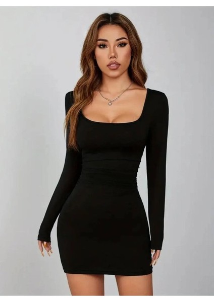 Siyah Kare Yaka Uzun Kollu Likralı Mini Elbise