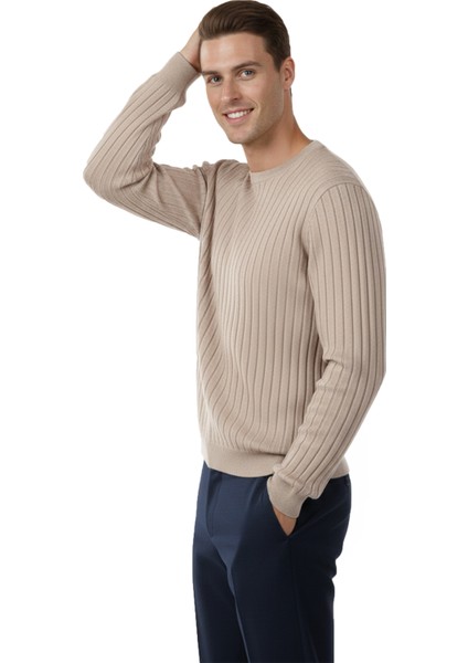 Erkek Bej Rahat Kalıp Çizgi Dokulu Triko Kazak – Şık & Modern Tasarım 2605432 fiyatları