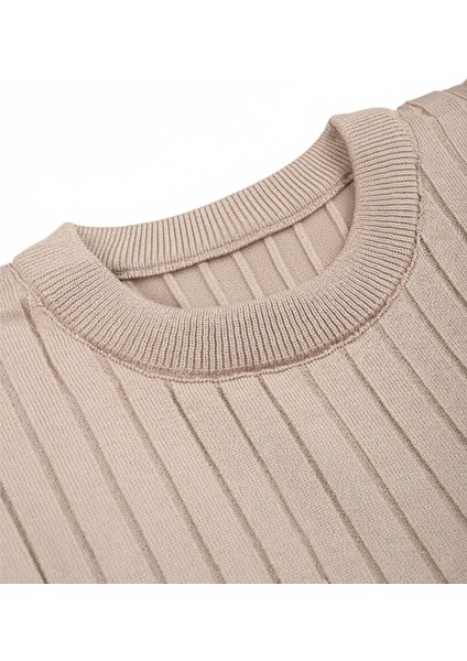 Erkek Bej Rahat Kalıp Çizgi Dokulu Triko Kazak – Şık & Modern Tasarım 2605432 indirimleri