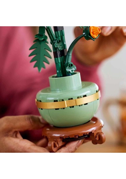 LEGO Icons Krizantem 10368 fırsatları