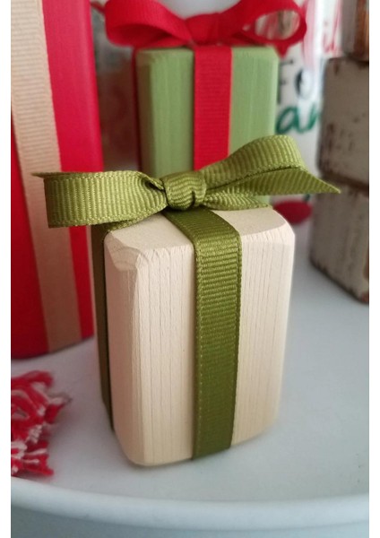 3'lü Ekose Çiftlik Evi Noeli Dekor Seti ve Katmanlı Tepsi, Renkli modelleri