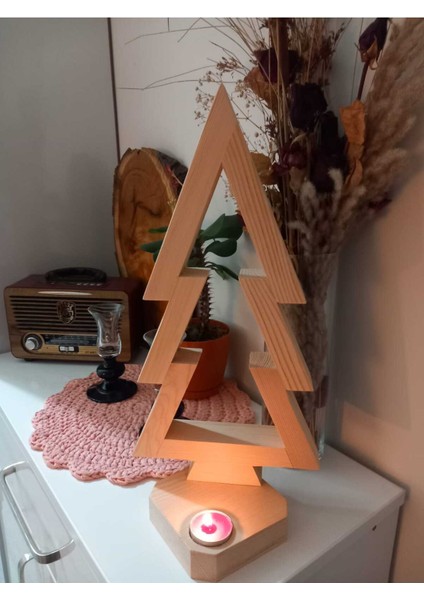 Ekru Yılbaşı Ağacı, Şık ve Zarif Dekorasyon Için Mükemmel Seçenek