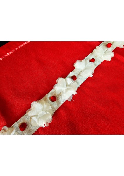 Kırmızı Keten Yılbaşı Runner ile Şık ve Sıcak Sofralar Hazırlayın fiyatları