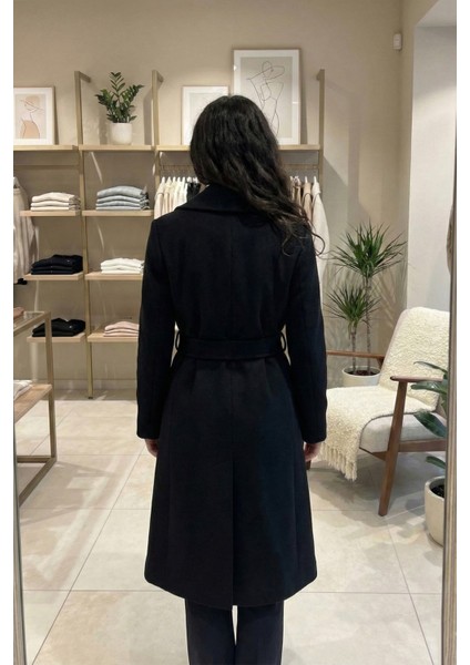 Kadın Siyah Uzun Trençkot Cepli Kuşaklı Rüzgar Kapaklı Yeni Sezon Dış Giyim modelleri