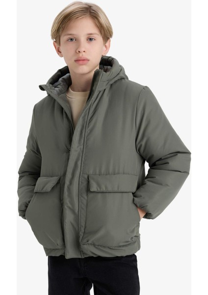 Erkek Çocuk Su İtici Kapüşonlu Fermuarlı Şişme Mont E7386A825WN fırsatları