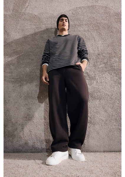 Balloon Fit Düz Paça Pantolon G6752AX25AU fiyatları