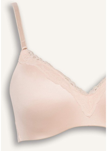 Dantel Detaylı Saten Kaplı Pedli Balensiz Tişört Bra G4698AX25WN modelleri