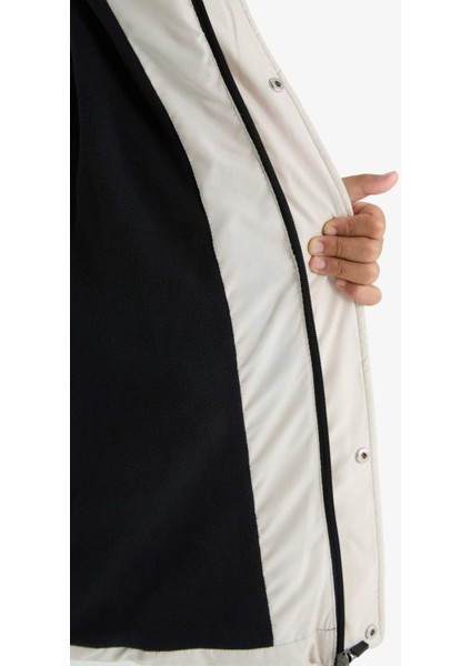 Erkek Çocuk Su Itici Kapüşonlu Polar Astarlı PARKA E9387A825WN