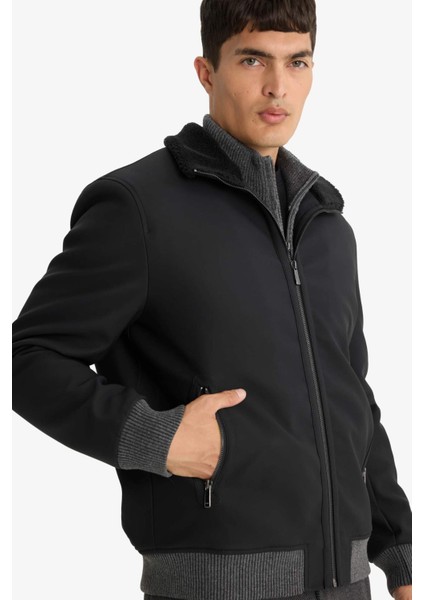 Su İtici Slim Fit Dar Kesim Suni Kürklü Yaka Astarlı Fermuarlı Ribanalı Cepli Suni Deri Mont C5633AX25WN fırsatları