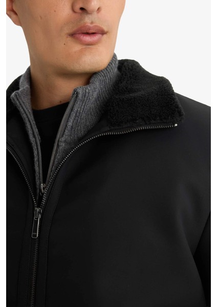 Su İtici Slim Fit Dar Kesim Suni Kürklü Yaka Astarlı Fermuarlı Ribanalı Cepli Suni Deri Mont C5633AX25WN indirimleri