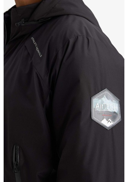 Su İtici Regular Fit Kapüşonlu Fermuarlı Rüzgar Geçirmez Mont E9486AX25WN