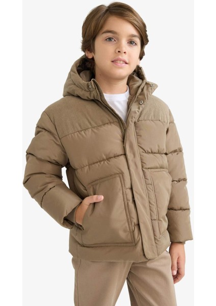Erkek Çocuk Su İtici Kapüşonlu Mont C5526A825WN fiyatları