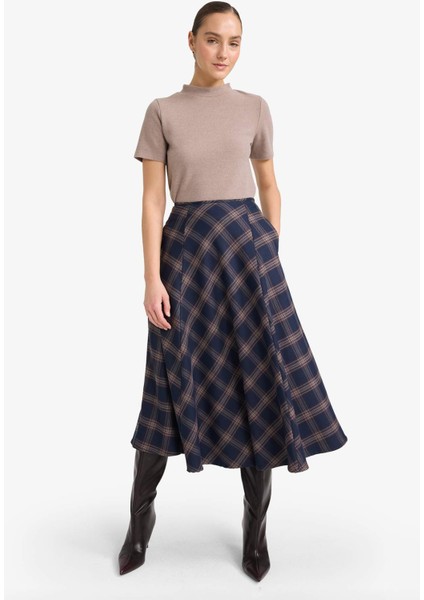 A Kesim Kareli Normal Bel Midi Etek G6908AX25WN fiyatları