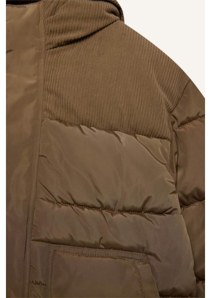 Erkek Çocuk Su İtici Kapüşonlu Mont C5526A825WN indirimleri