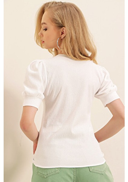 Kadın Beyaz Kare Yaka Örme Bluz - Truvakar Kol Günlük Stil Rahat Kullanım