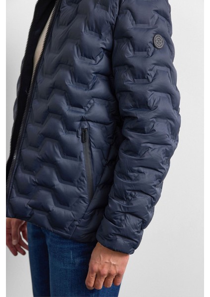 Lacivert Smart Fit Çift Taraflı Kapüşonlu Mont fırsatları