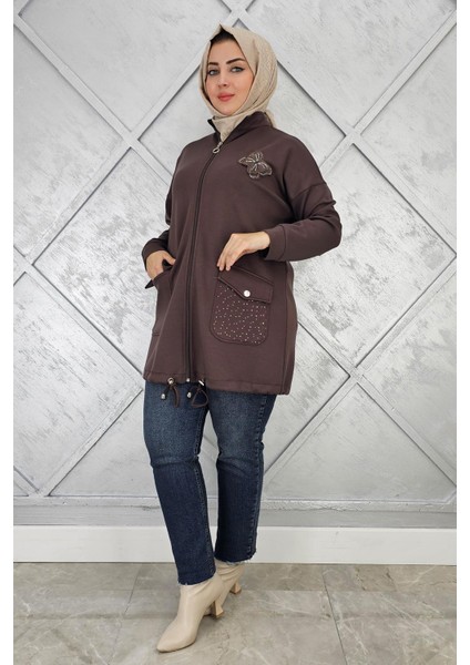 Kadın Dikme ve Taş Detaylı Tesettür Giy Çık modelleri