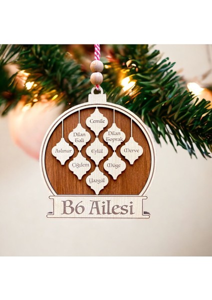 Kişiselleştirilebilir Aile Isimleriyle Yılbaşı Ağacı Süsü, Şık ve Özel Dekorasyon Parçası fırsatları