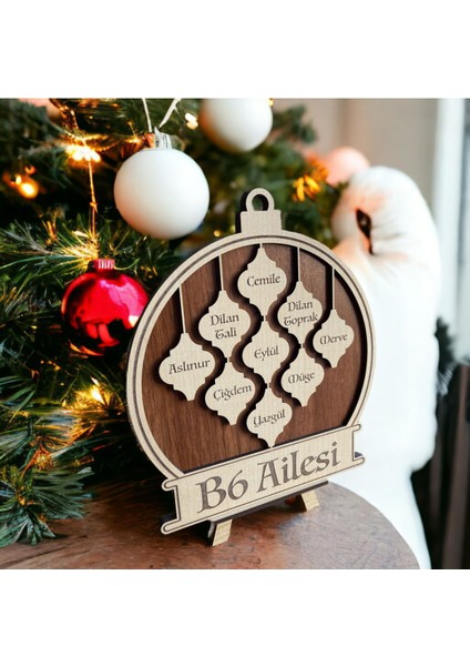 Kişiselleştirilebilir Aile Isimleriyle Yılbaşı Ağacı Süsü, Şık ve Özel Dekorasyon Parçası