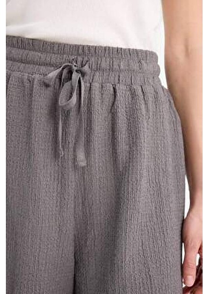 Coool Loose Fit Bürümcük Şort A6223AX24SM Kadınlar için Hafif ve Rahat Yazlık