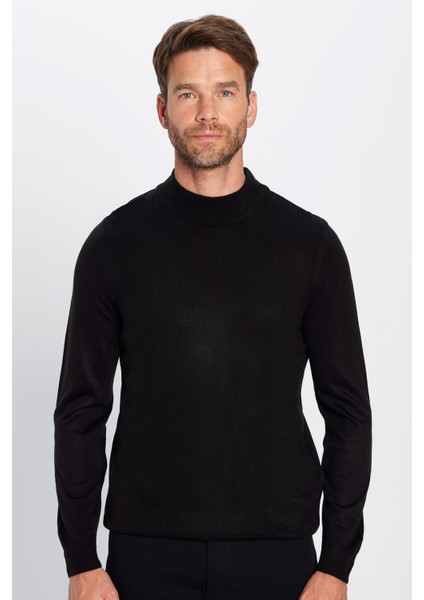 Erkek Slim Fit Dar Kesim Yumuşak Dokulu Tüylenmeyen Siyah Yarım Balıkçı Yaka Triko Kazak fırsatları