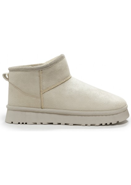 Kadın Bej Alçak Tabanlı Kürklü Kısa Bot