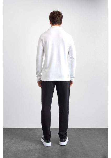 Beyaz Regular Fit Gömlek Yaka Yarım Fermuarlı Sweatshirt indirimleri