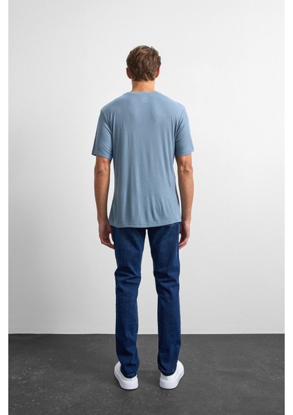 Mavi Regular Fit Bisiklet Yaka Tişört fırsatları