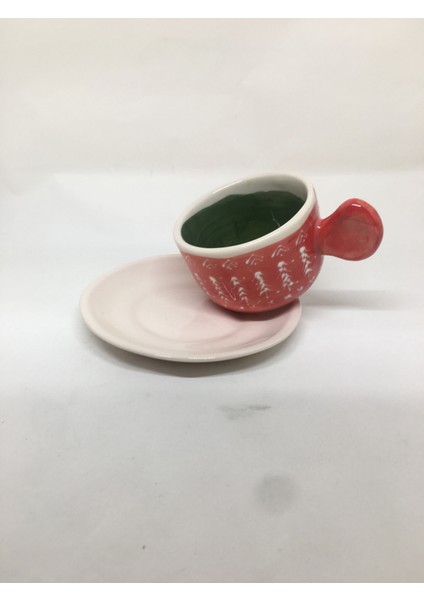Yılbaşı Temalı Kırmızı Renkli El Yapımı Seramik Kahve Fincanı modelleri
