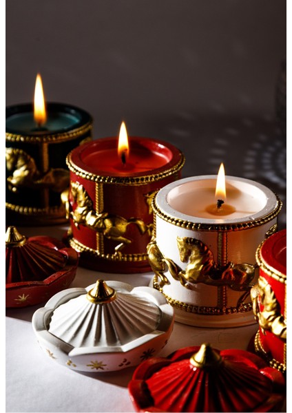 Beyaz Beton Mumluk, Yılbaşı ve Masal Atmosferi Için Şık Dekorasyon Seçeneği