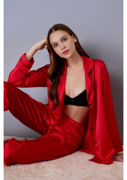 3926 Kırmızı Saten Pijama Takımı