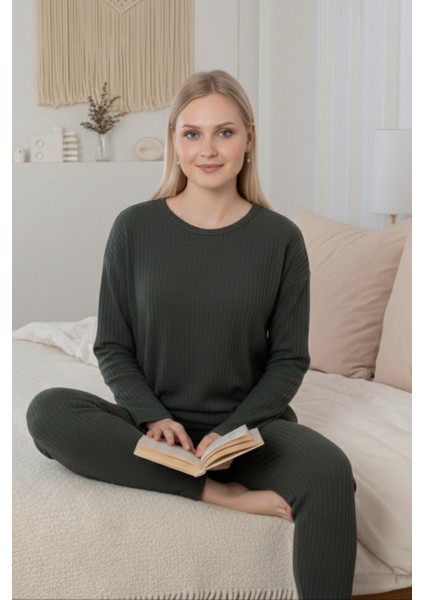 Kalın Kışlık Interlok Şeritli Uzun Kollu Örme Pijama Takımı fırsatları