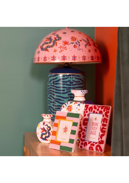 Dadrı Cam Boncuk-Ahşap Çerçeve 21X17 cm Fuşya