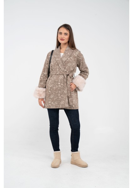 Desenli Kürk Manşet Detaylı Kuşaklı Kadın Kaban 1766