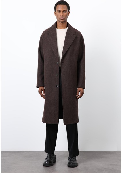 Kahve Relax Fit Balıksırtı Desenli Erkek Kaban modelleri