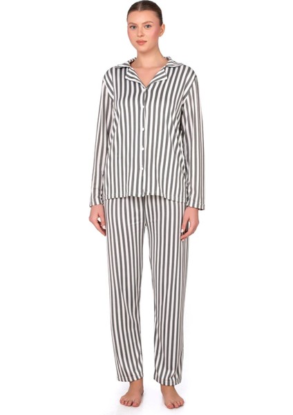 Gri Çizgili Lizbon Kumaş Içi Şardonlu Önden Düğmeli Kadın Pijama Takımı