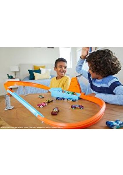 Şampiyonluk Parkuru Yarış Pisti Eğlenceli Oyun Seti Çocuklar İçin